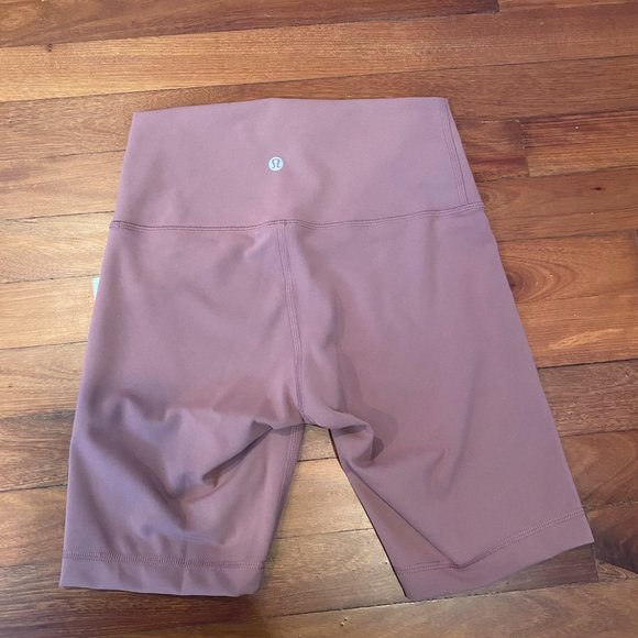 SOLD! NWT HR Biker Shorts 8" - Picture 2 of 9